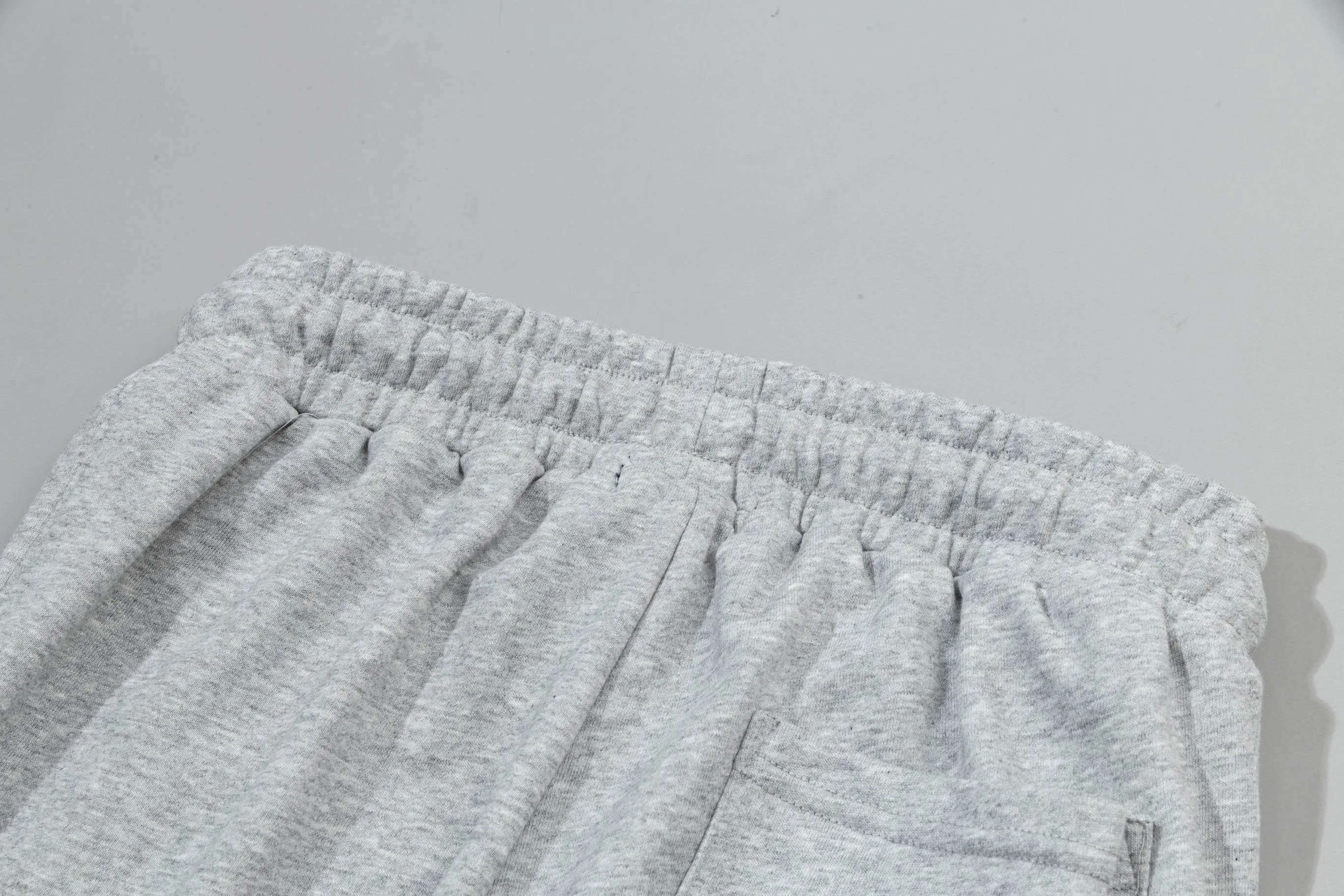P200 25SS autumn trousers are new; Paul 360g tripe fabric; comfortable and drapey; Color: black; floral gray Size: M, L, XL, 2XL, 3XL